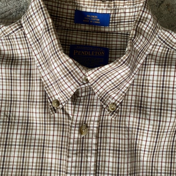Men’s Pendleton button-down long sleeve. Size L 100% cotton in great con… - Picture 3 of 6